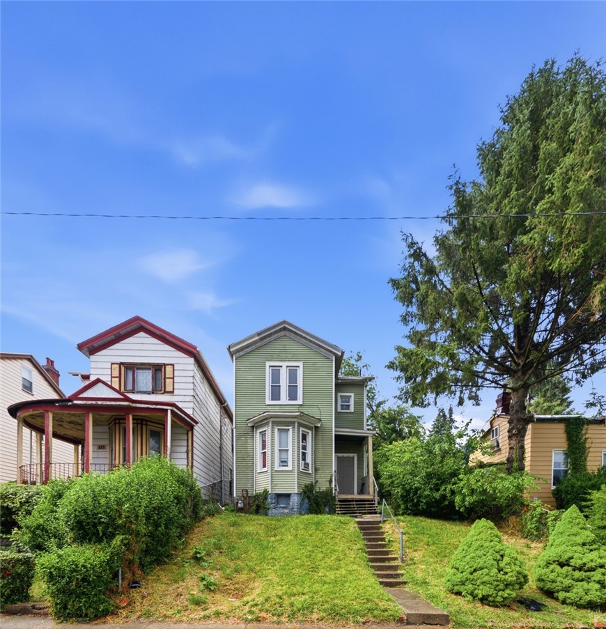 135 Jucunda St