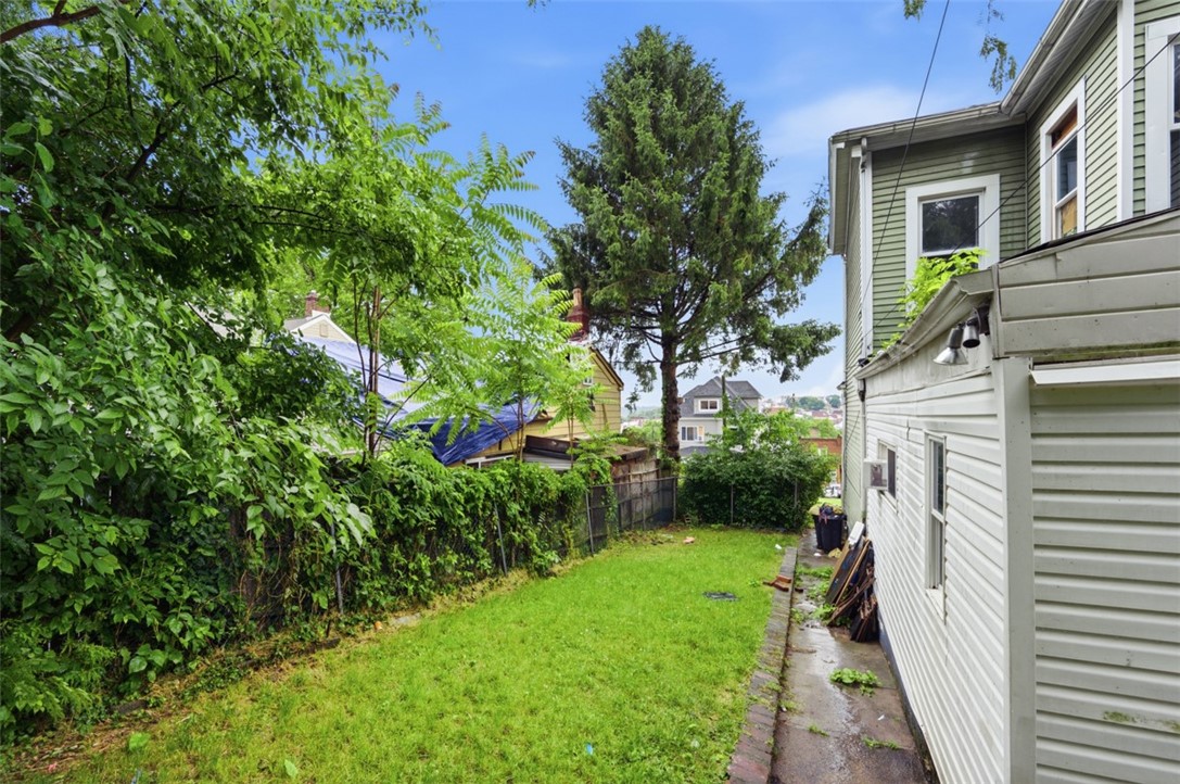 135 Jucunda St