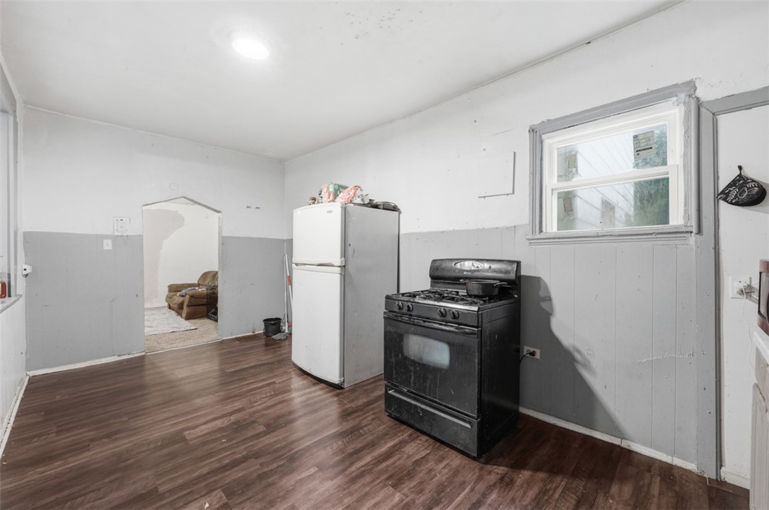 135 Jucunda St
