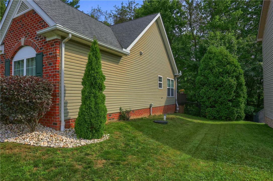 100 Whitetail Drive