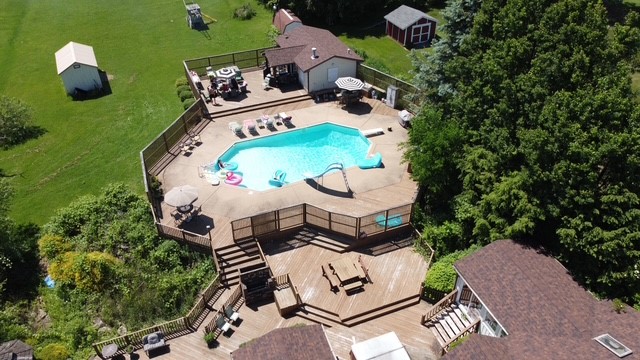 3458 Nearwood Dr
