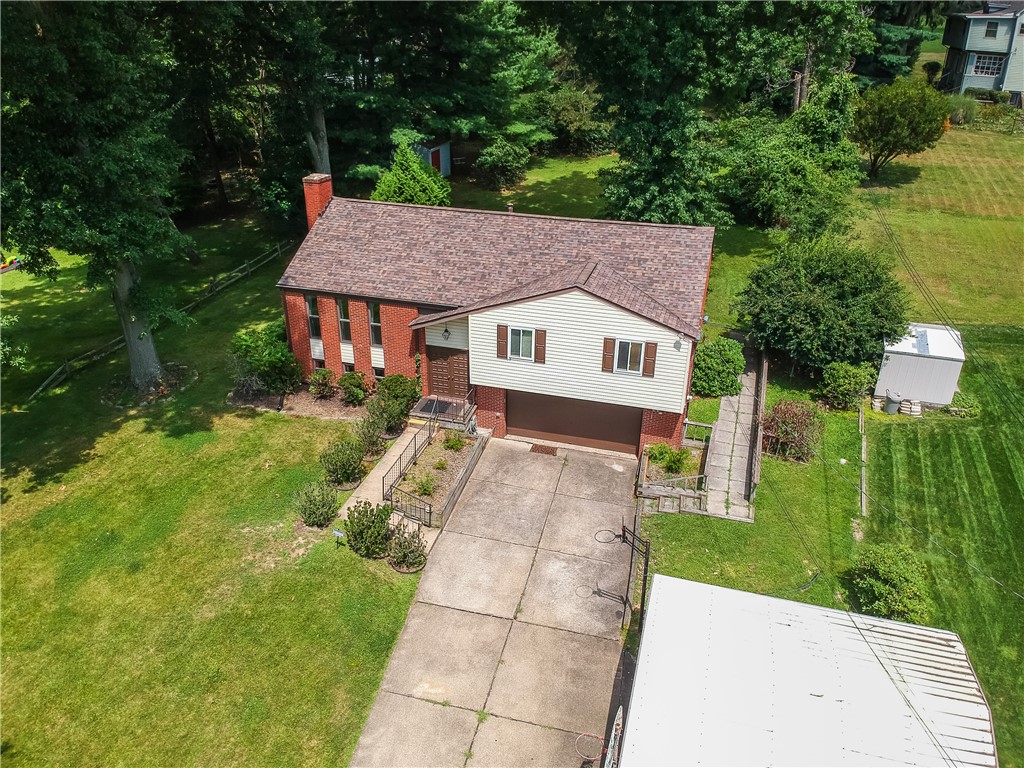 1557 Lenora Dr
