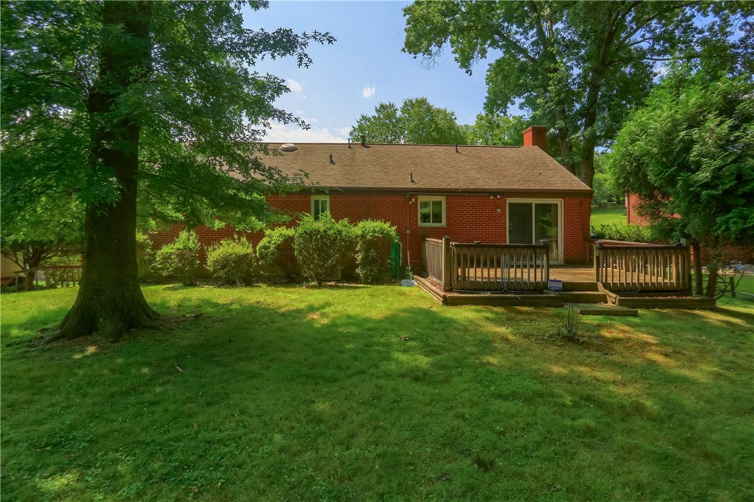 1557 Lenora Dr