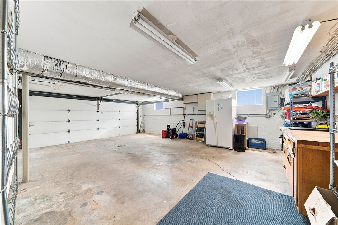 1728 Bernice Dr