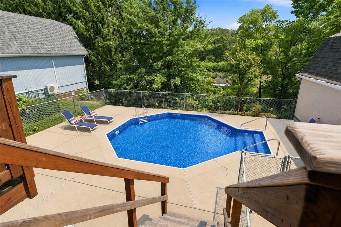 1728 Bernice Dr