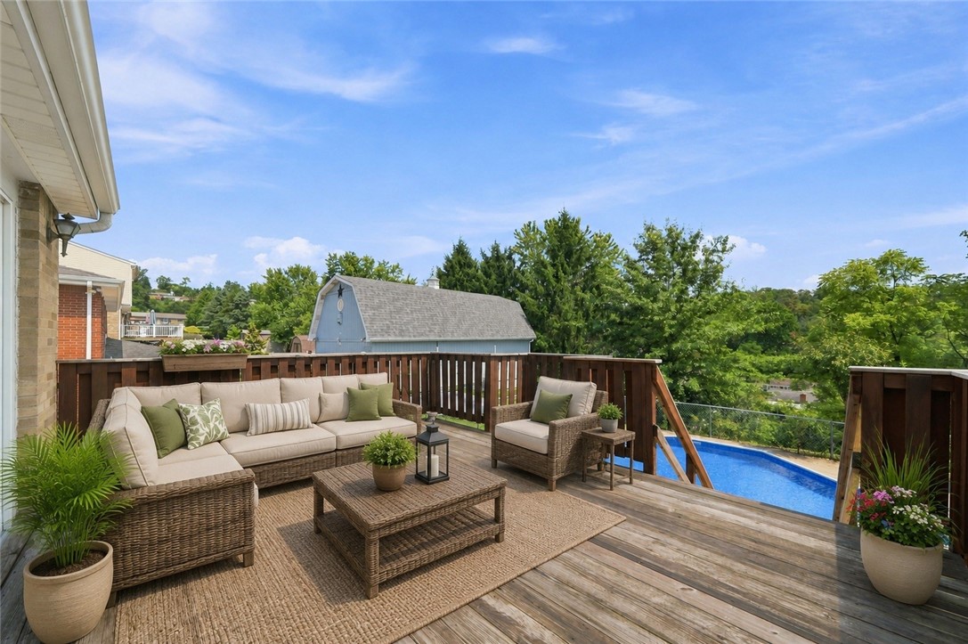 1728 Bernice Dr