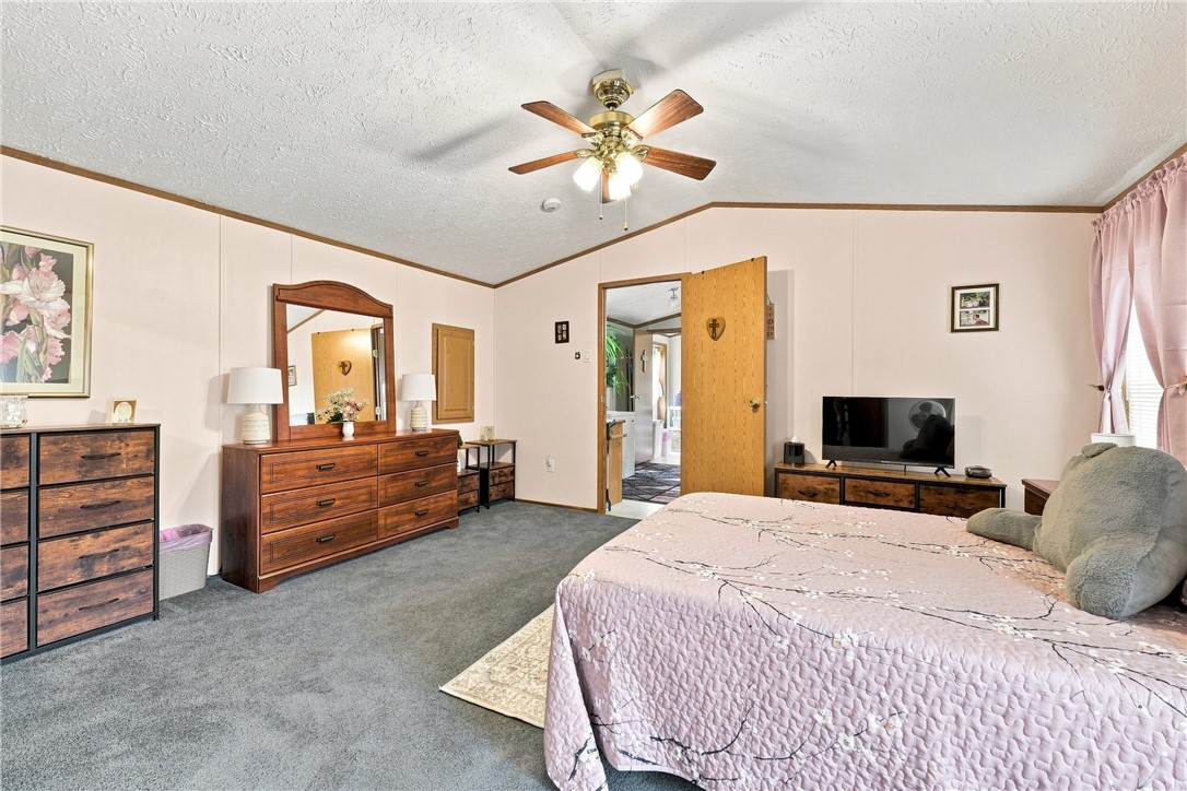 1770 Pine Hollow Blvd 47