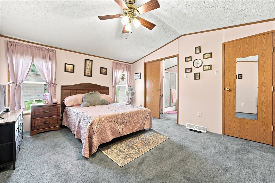 1770 Pine Hollow Blvd 47