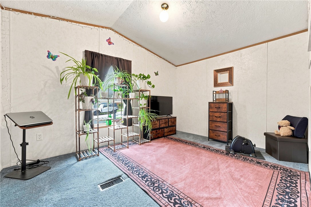 1770 Pine Hollow Blvd 47