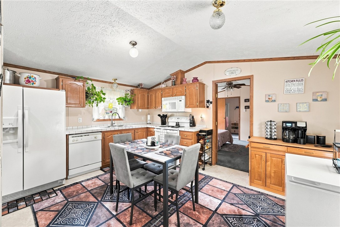 1770 Pine Hollow Blvd 47