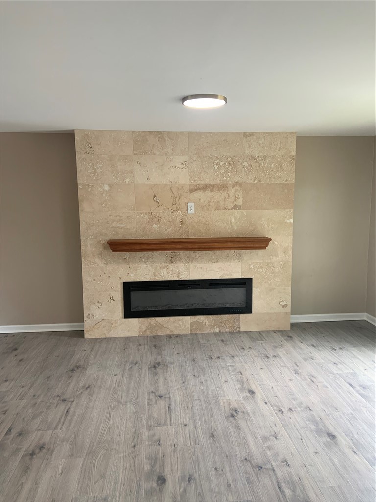 203 Parkwood Dr