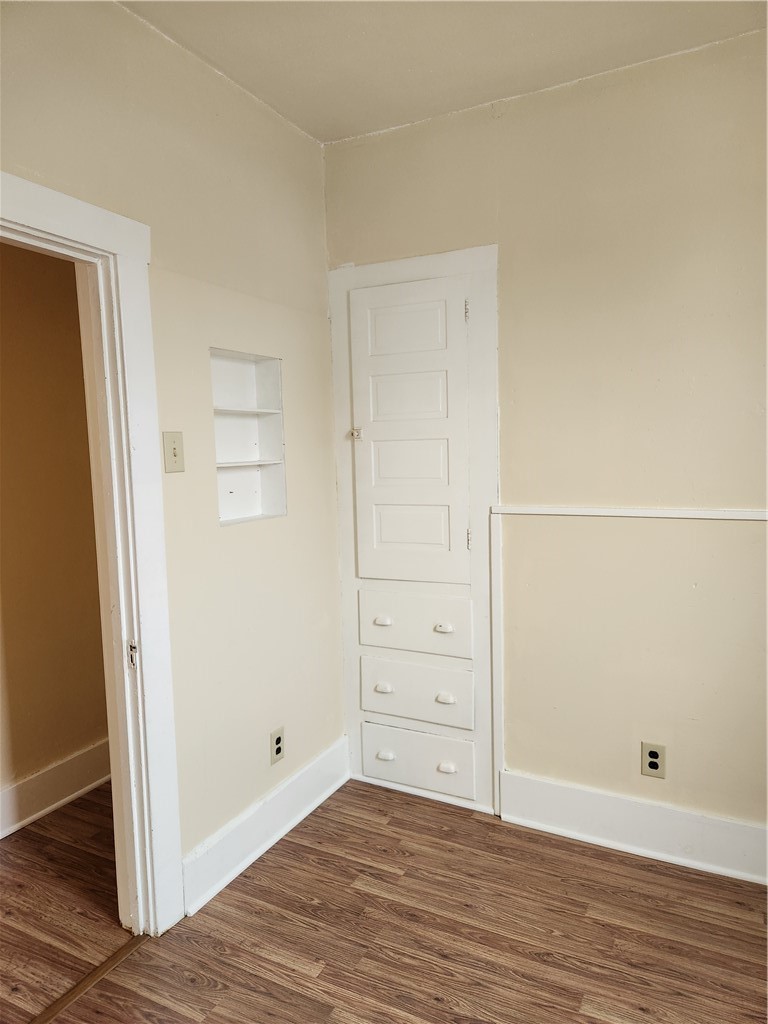 309 W Main St