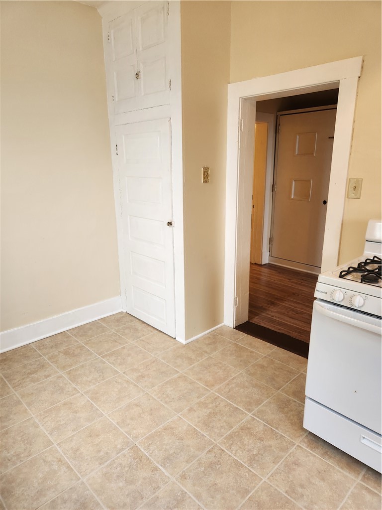 309 W Main St