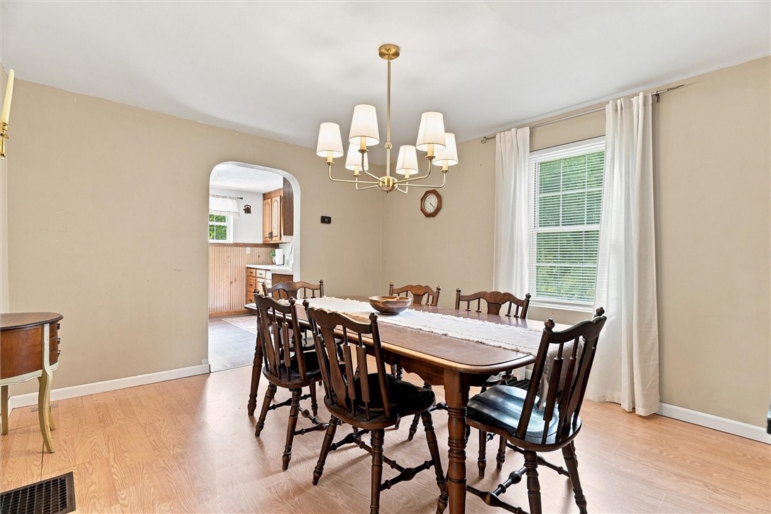 352 Mountain View Rd