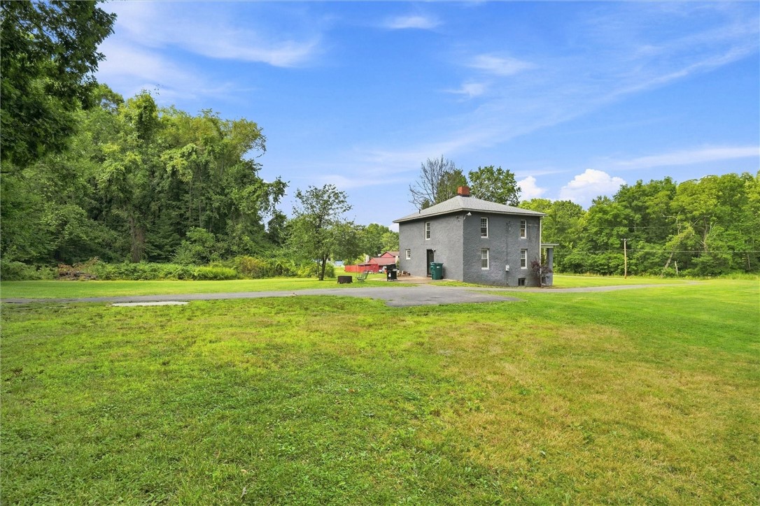 352 Mountain View Rd