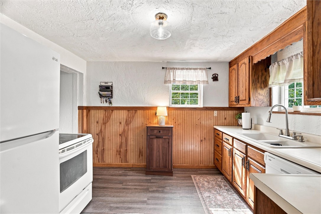 352 Mountain View Rd