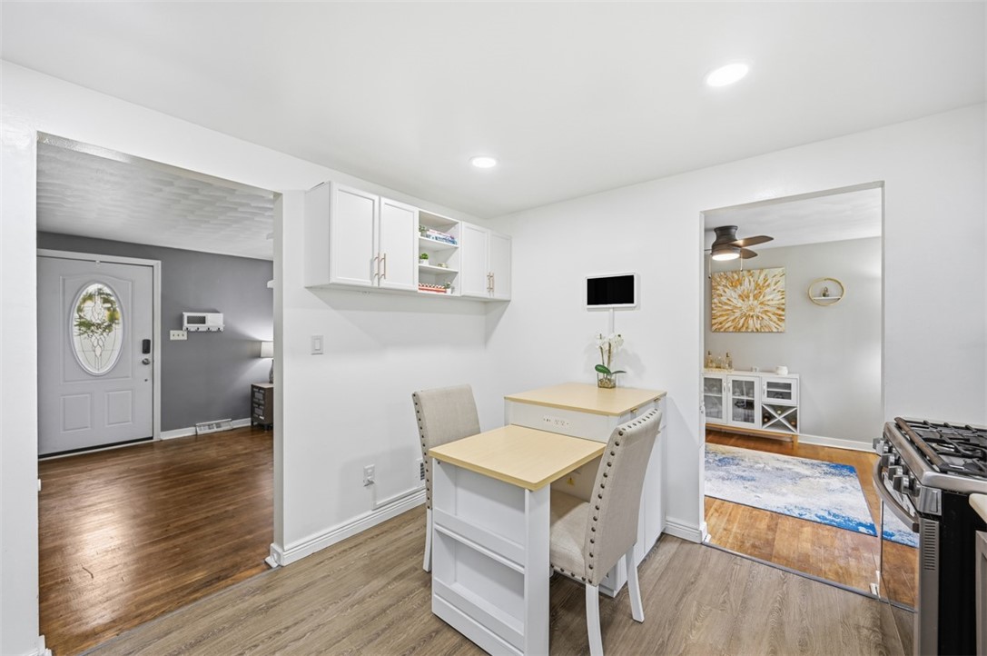 23 Pioneer Avenue