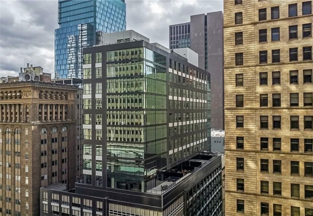 350 Oliver Ave 1303