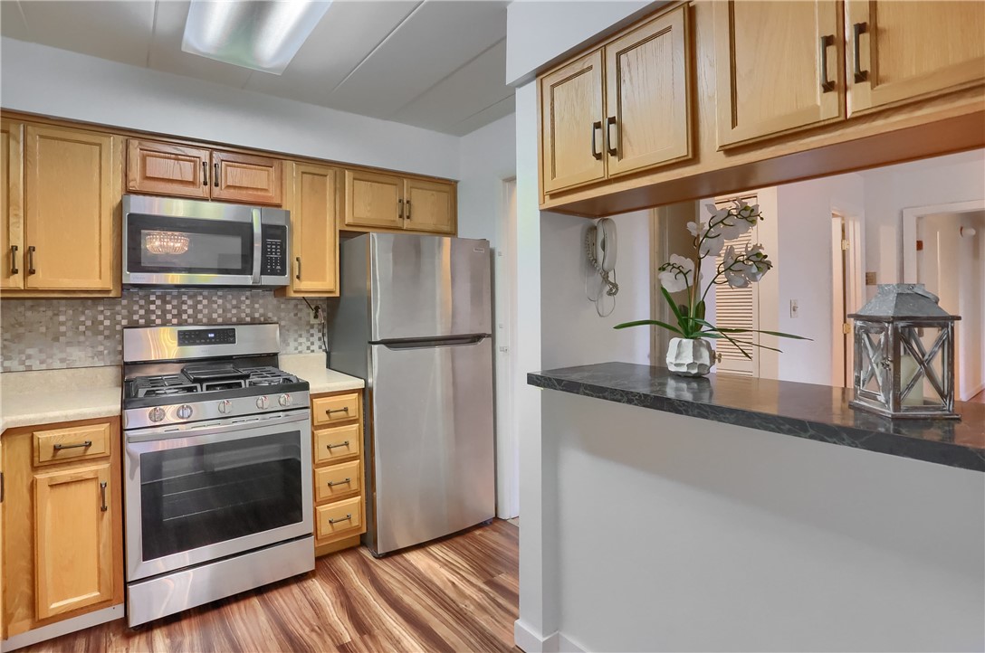 5 Bayard Rd 412