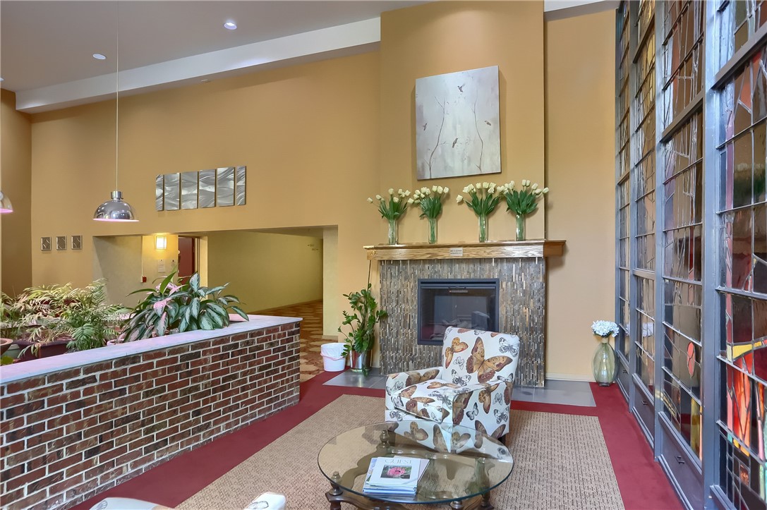 5 Bayard Rd 412