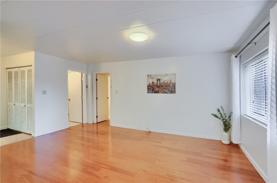 5 Bayard Rd 412