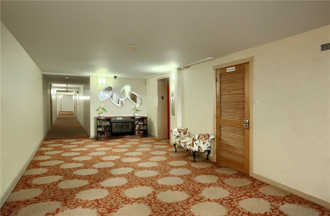 5 Bayard Rd 412