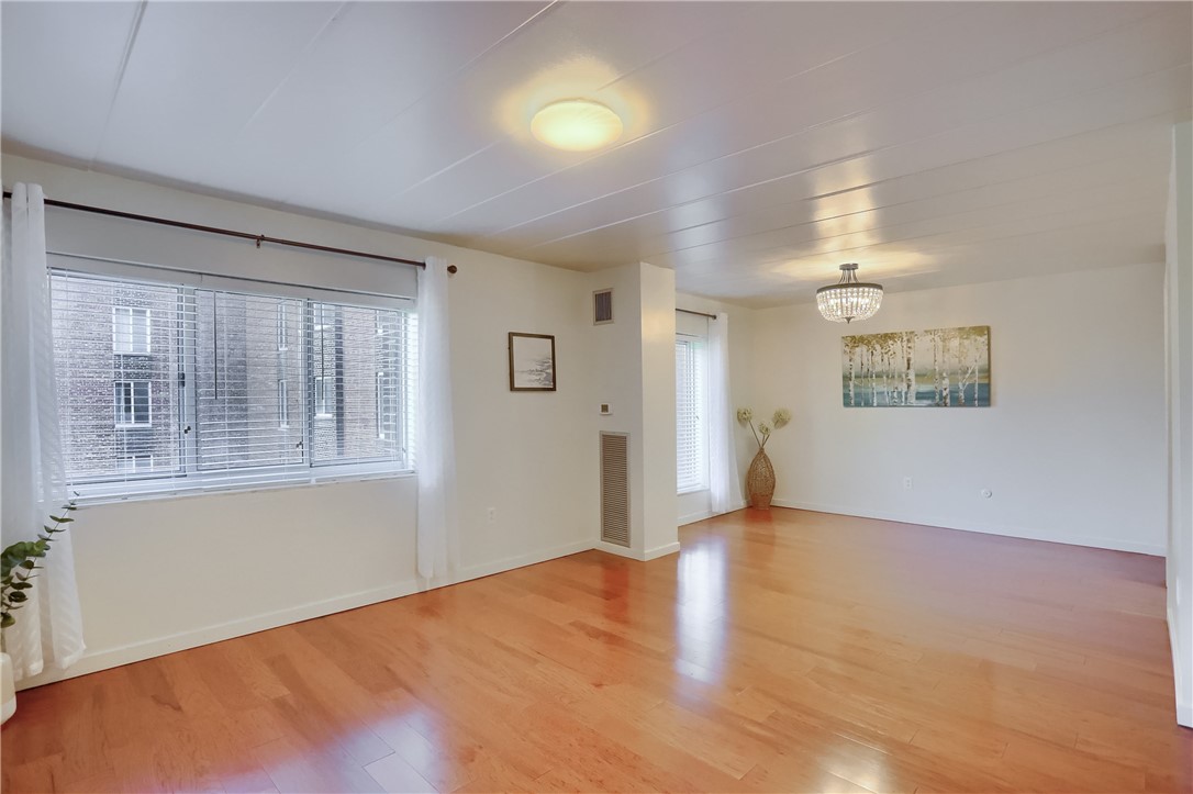 5 Bayard Rd 412