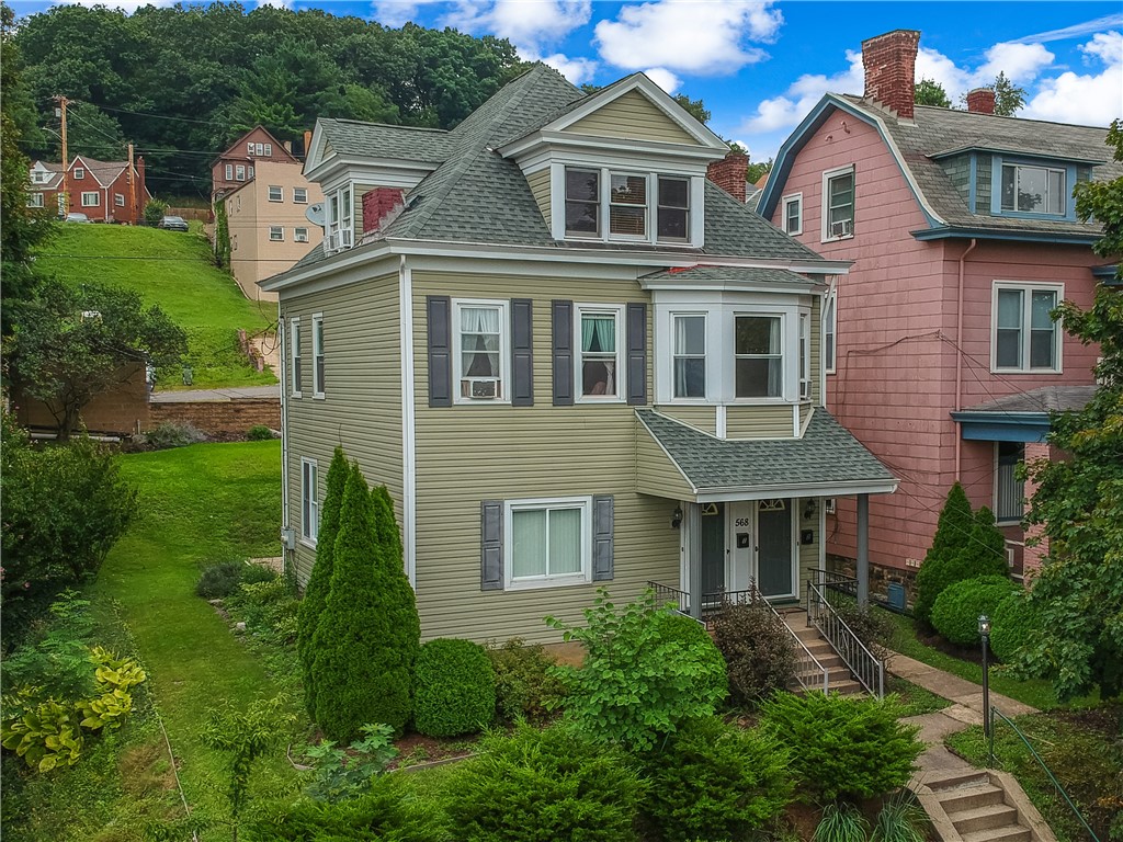 568 Orchard Ave