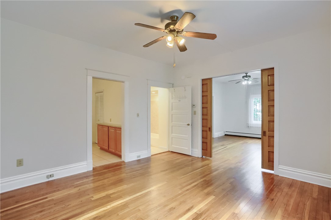 568 Orchard Ave