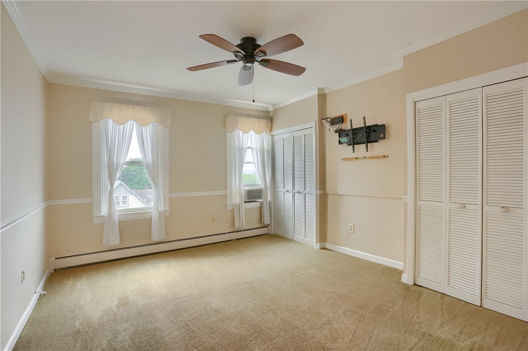 568 Orchard Ave