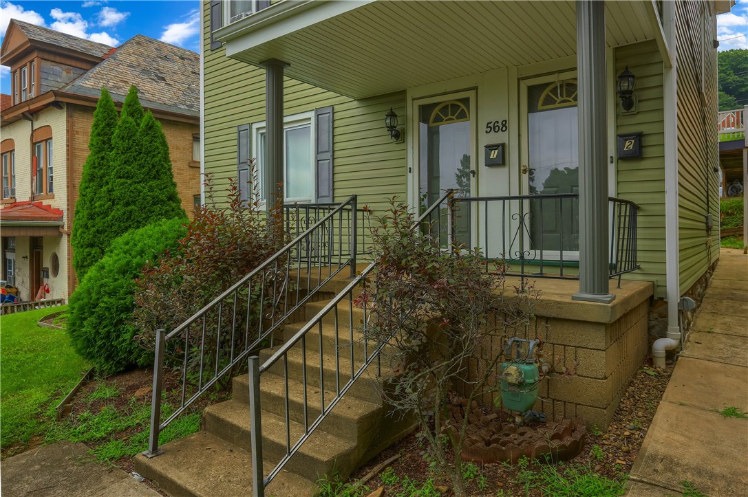 568 Orchard Ave