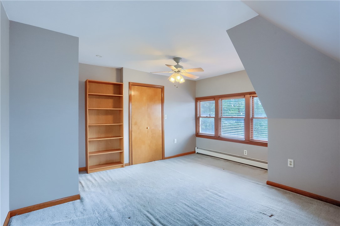 568 Orchard Ave
