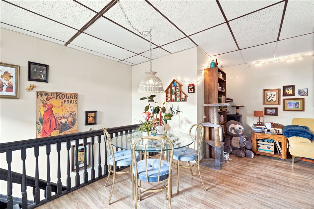 104 Solar St