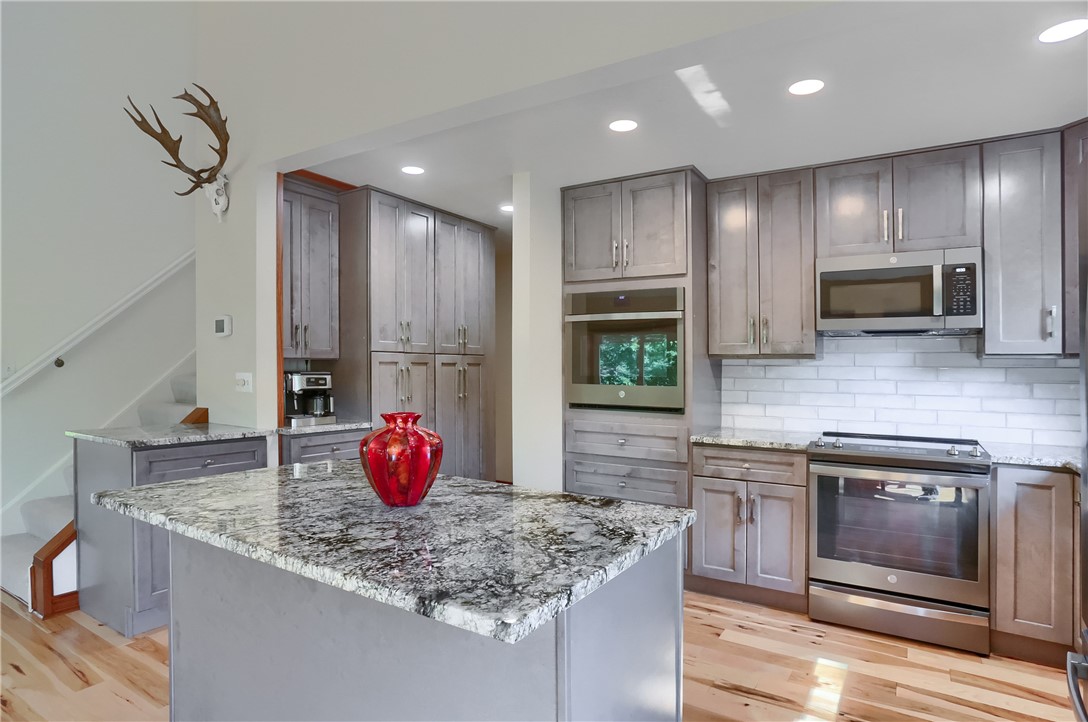 707 Little Creek Road