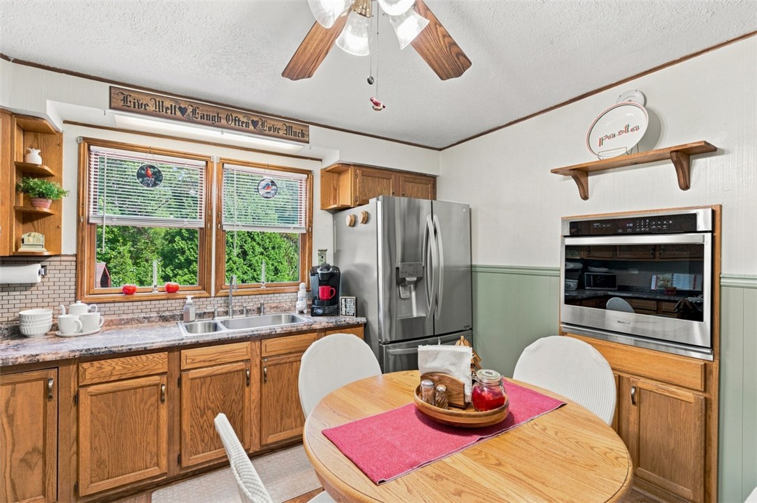 286 Big Knob Rd