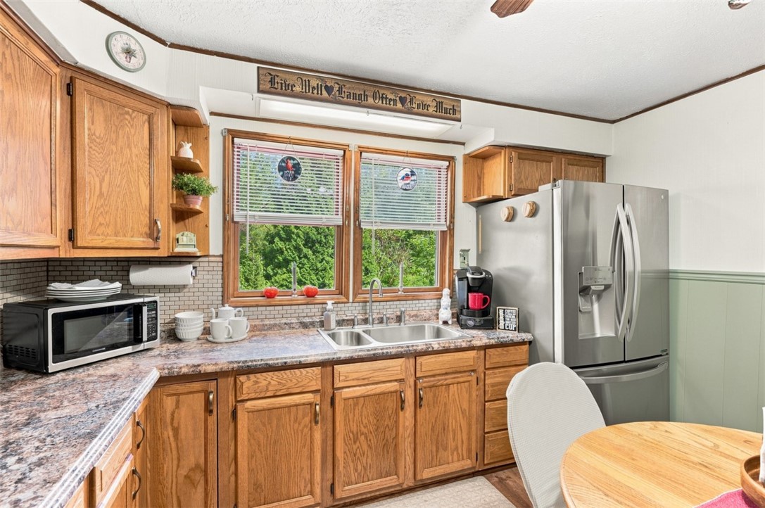286 Big Knob Rd