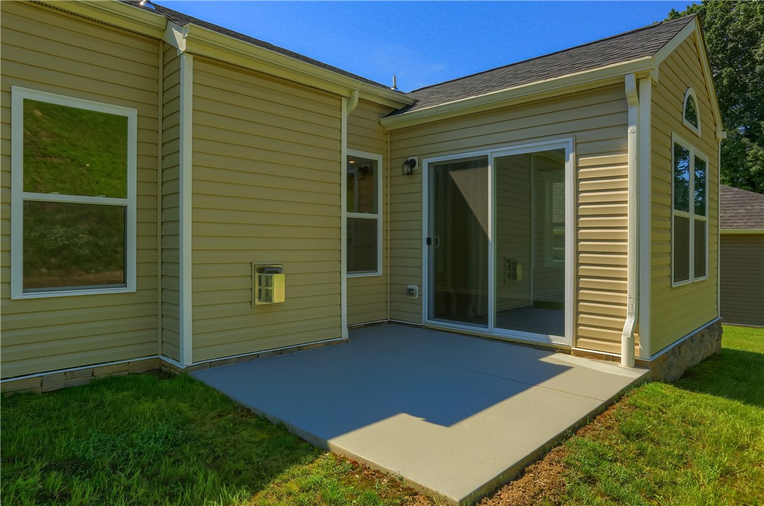 107 Deana Dr