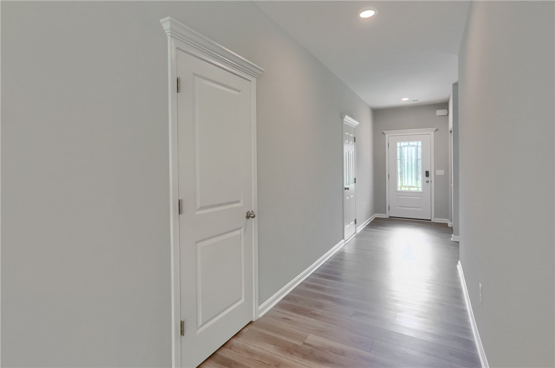 107 Deana Dr