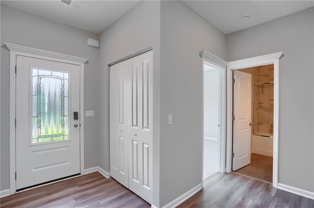 107 Deana Dr