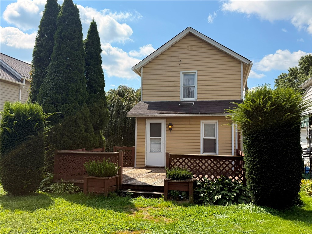 732 Clover Ave