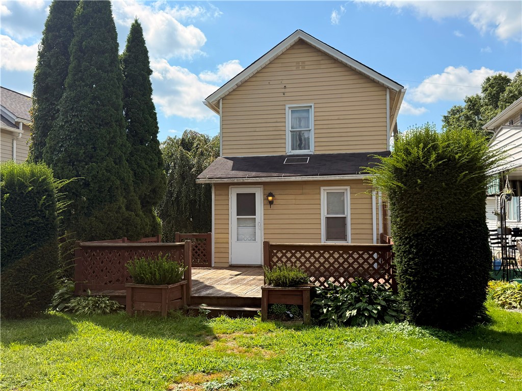 732 Clover Ave