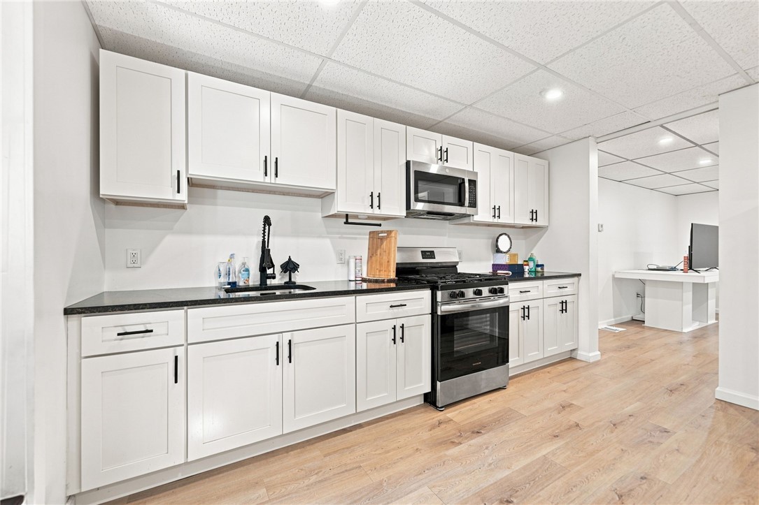 225 Spring Ave