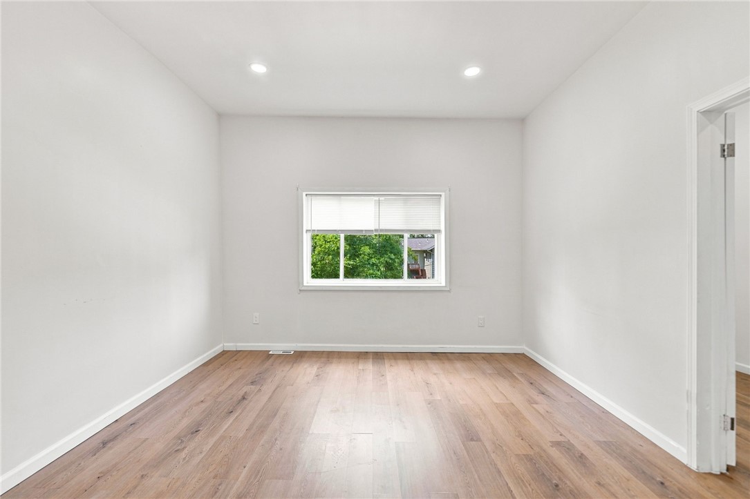 225 Spring Ave