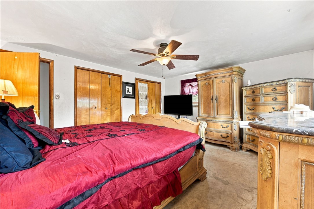 102 Greylock Dr