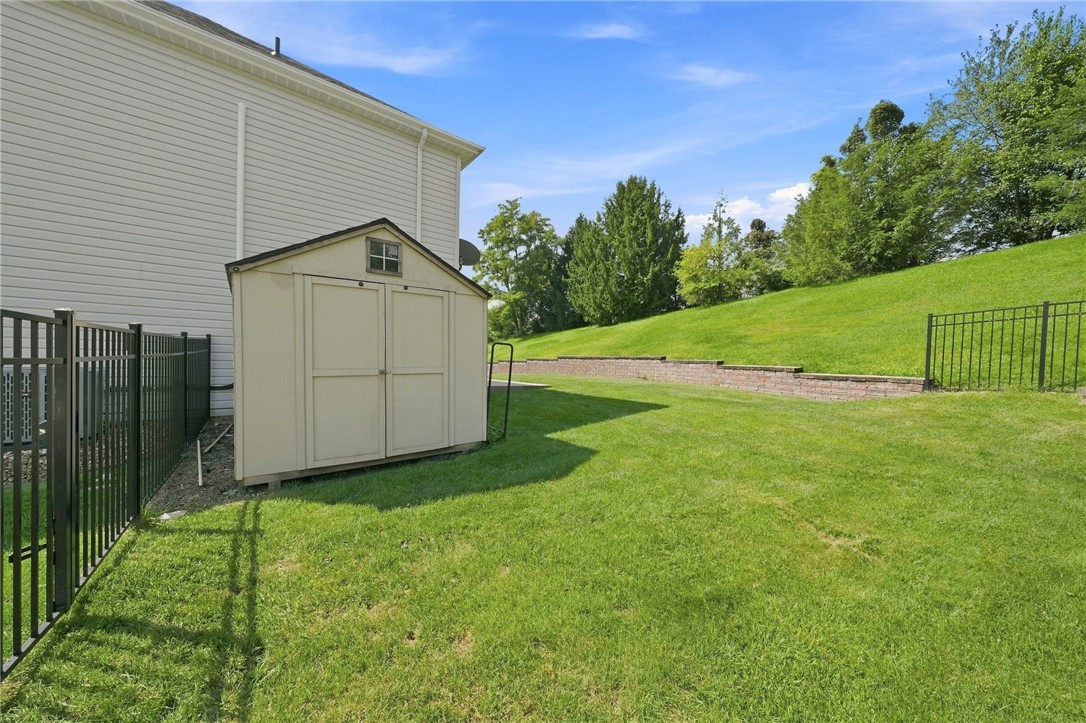 214 Murdock Way