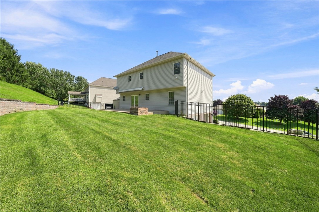 214 Murdock Way