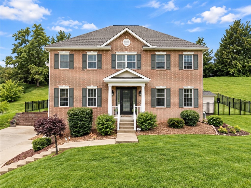 214 Murdock Way