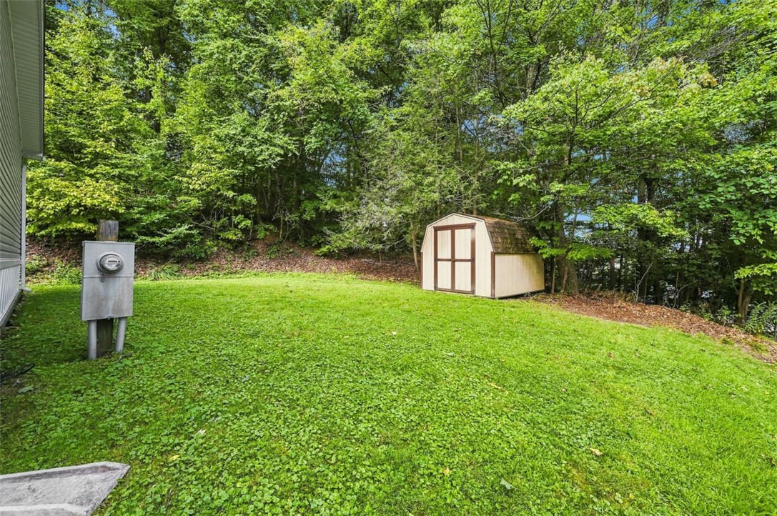 34 Yew Ct