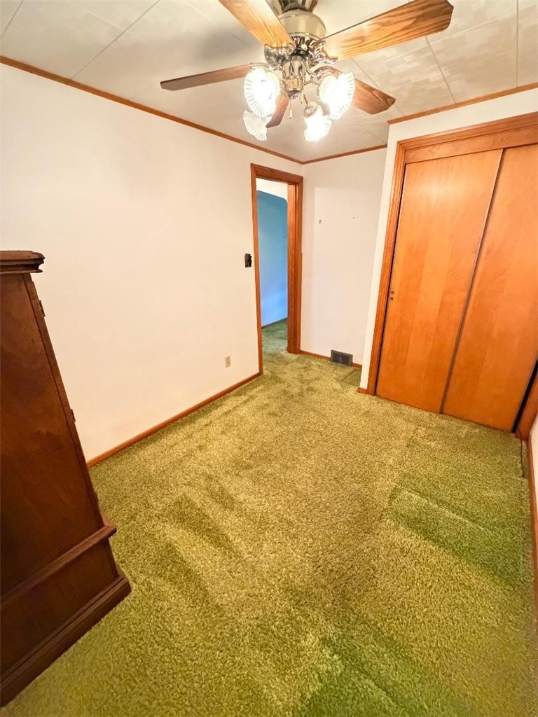 706 Lechner Ln