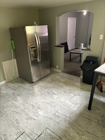 2808 Grover